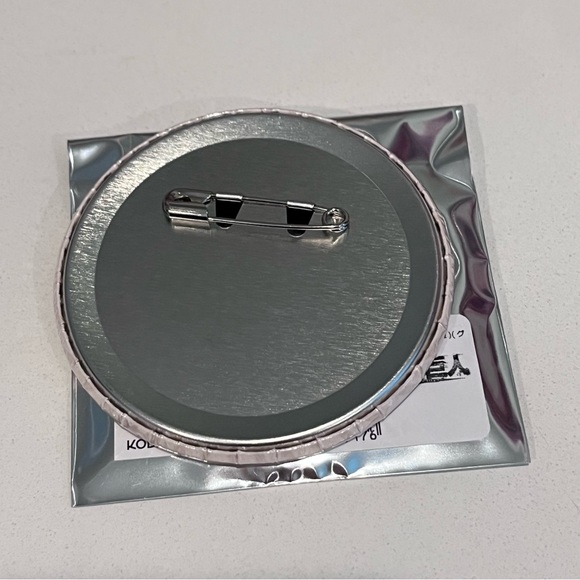 Attack on Titan Historia Reiss GraffArt Can Badge Shingeki no Kyojin Douwa ver - Picture 3 of 4